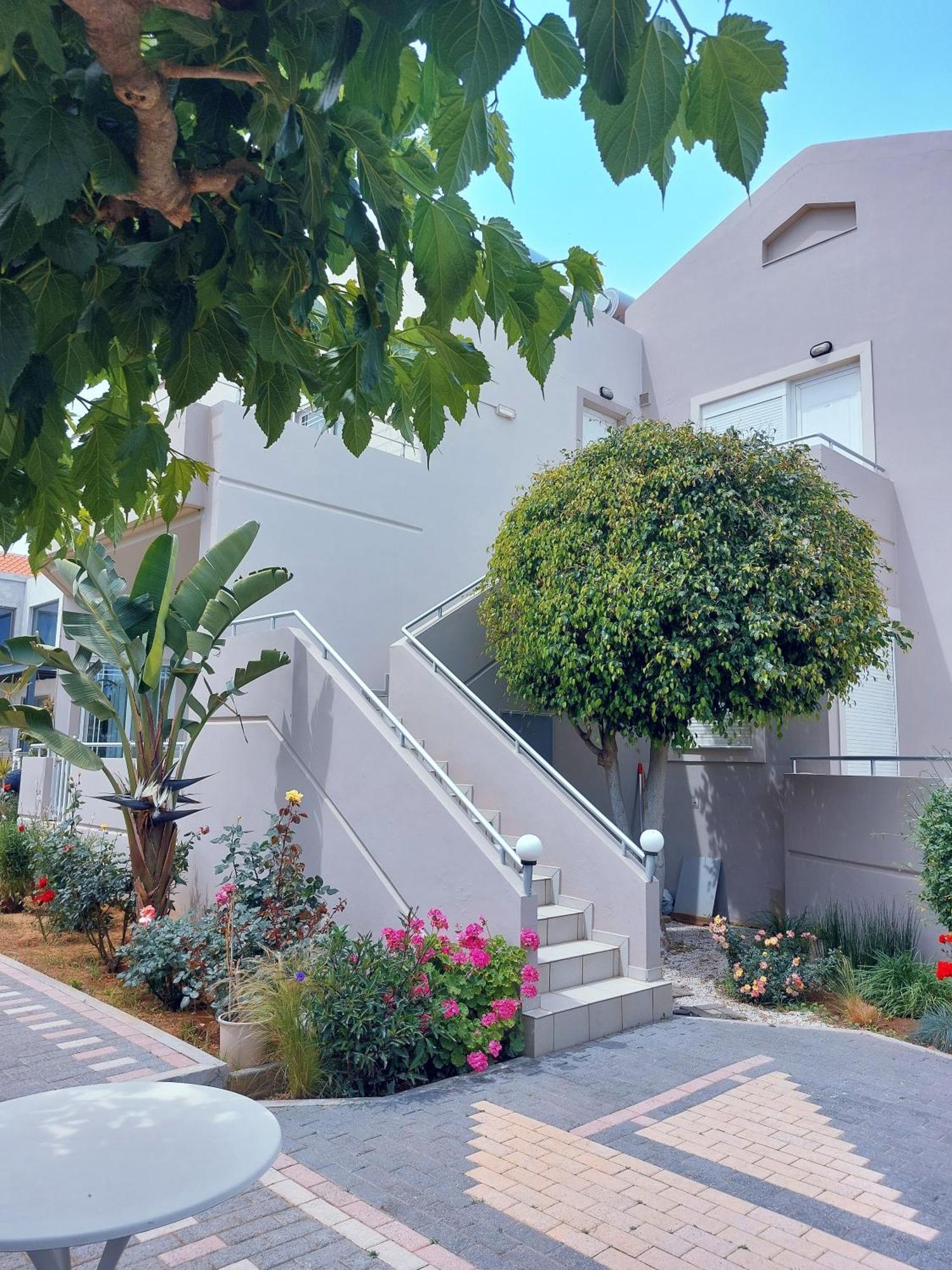 Gelina Apartments Platanias  Exterior photo